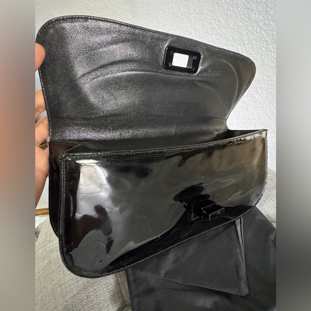 Prada pouch clutch patent leather Turlock bag - Picture 3 of 17